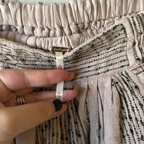 FREE PEOPLE Once Upon Yarn Dye Boho Harem Ankle Pants in Keepsake Lilac Size XS - Picture 6 of 11